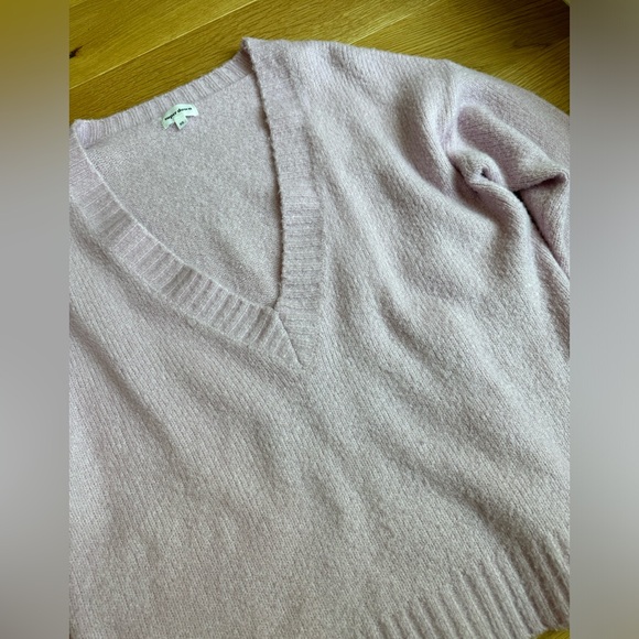 Super Down light pink sweater size XS - Picture 3 of 4